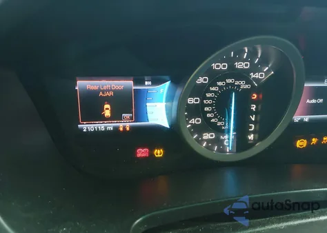 2013 Ford Explorer Limited z USA, uszkodzony, nr VIN 1FM5K7F80DGC06515